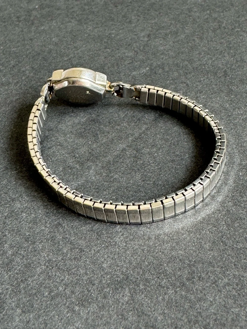 Vintage Citizen Watch Dainty Ladies Silver Tone Small Womens